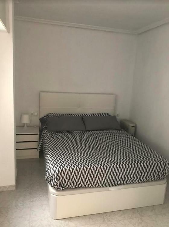 Modern Beach Apartment 托雷维耶哈 外观 照片